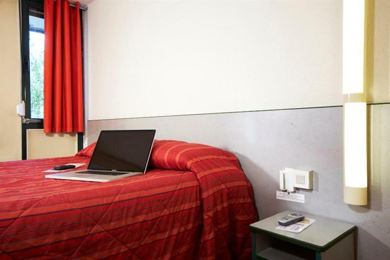 พรีเมียรคลาสเพริกวอ็อกซ์บัวลาแซ็ก Hotel Boulazac Isle Manoire ภายนอก รูปภาพ