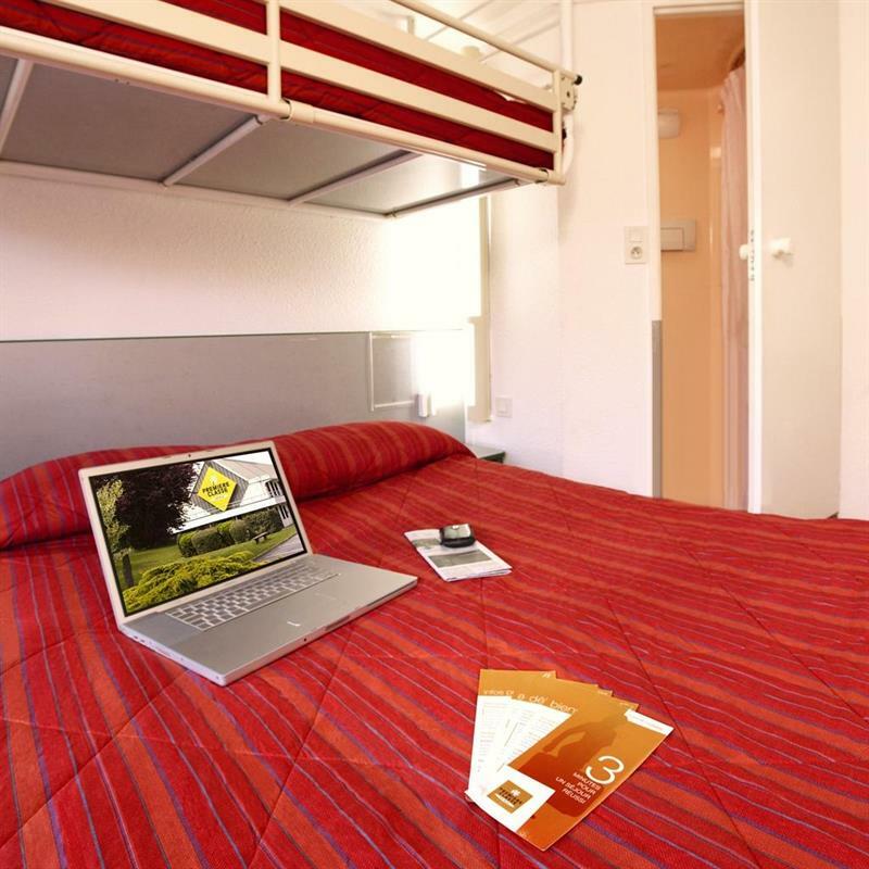 พรีเมียรคลาสเพริกวอ็อกซ์บัวลาแซ็ก Hotel Boulazac Isle Manoire ภายนอก รูปภาพ